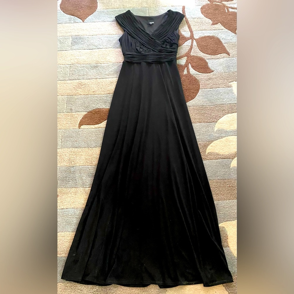Melrose Black Sleeveless Evening Grecian Style Bodice Maxi Evening Gown